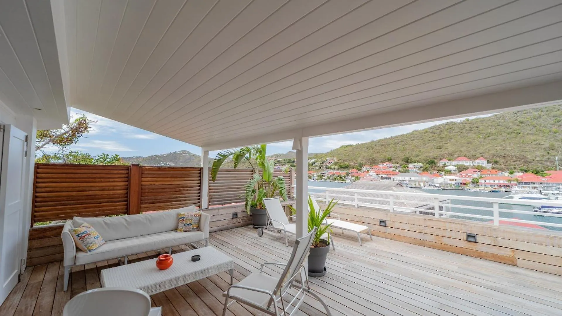Luxurious Apartment close to Shell Beach Gustavia