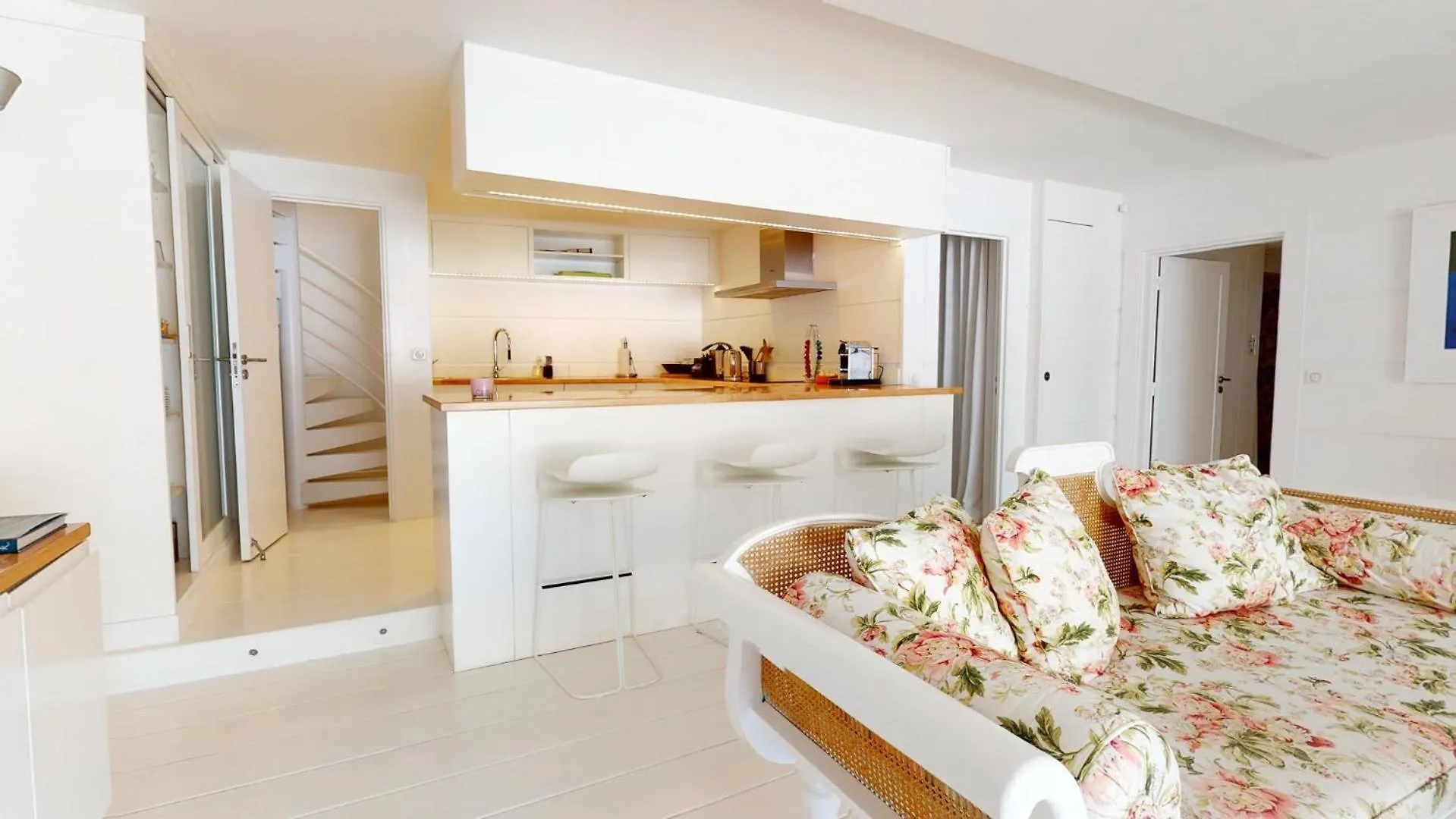 Luxurious Apartment close to Shell Beach Gustavia
