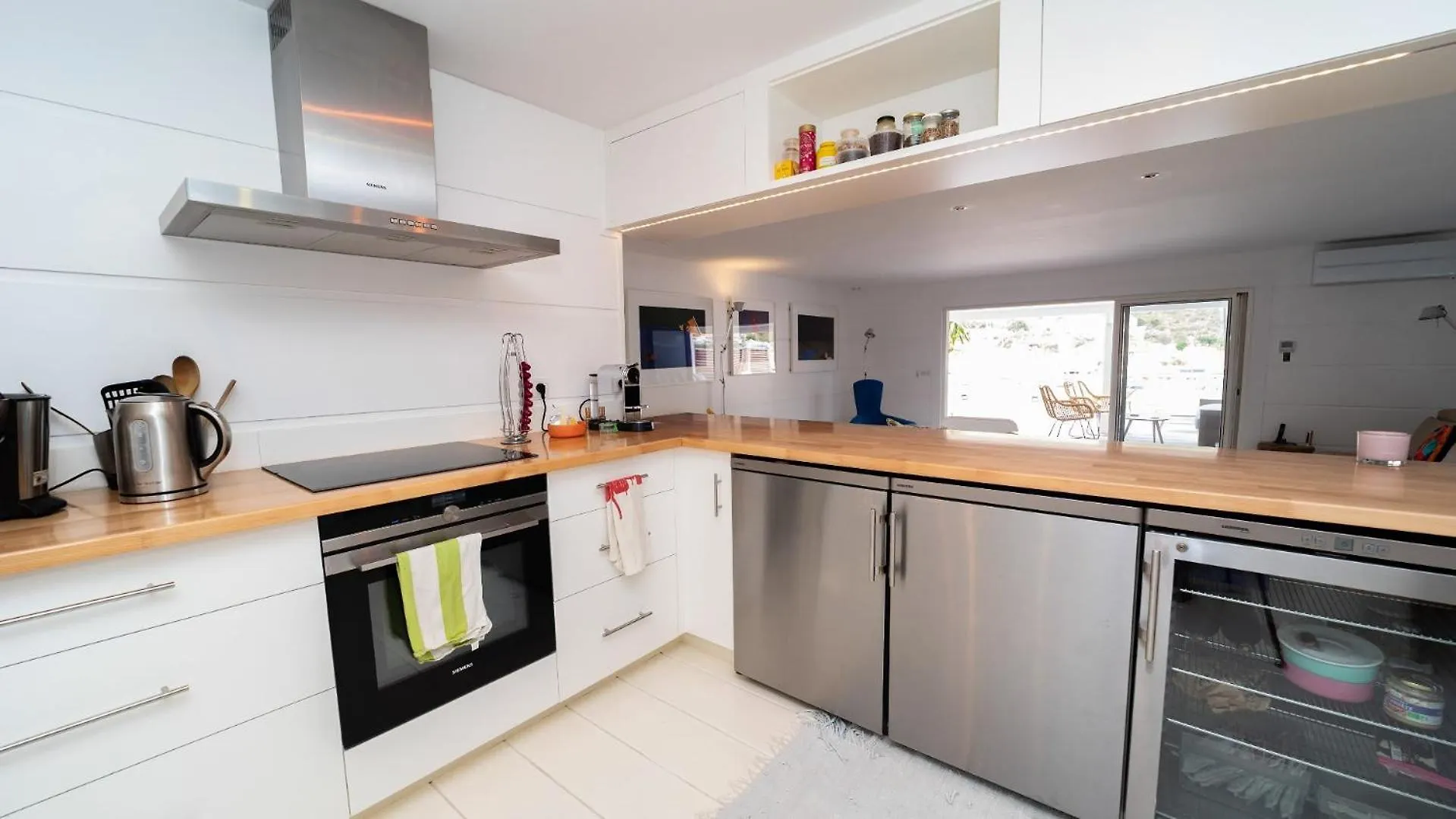 Luxurious Apartment close to Shell Beach Gustavia